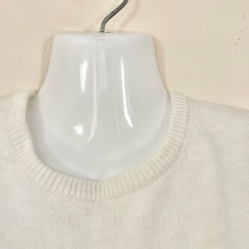 Sz S womens H&M fine knit sweater (top) Shortsleeve ribbed neck,cuff and hem - Picture 4 of 11